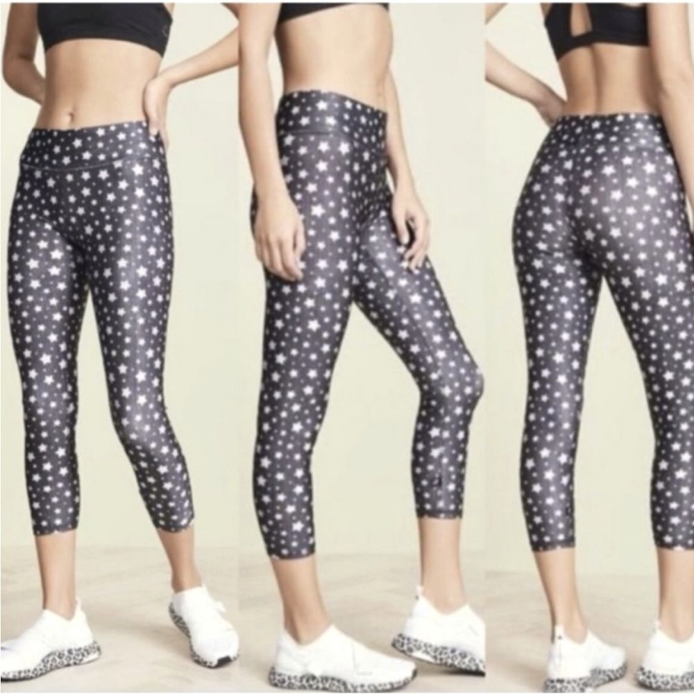 TEREZ Stars Light Black Performance‎ Fitness Cropped Leggings Size Medium